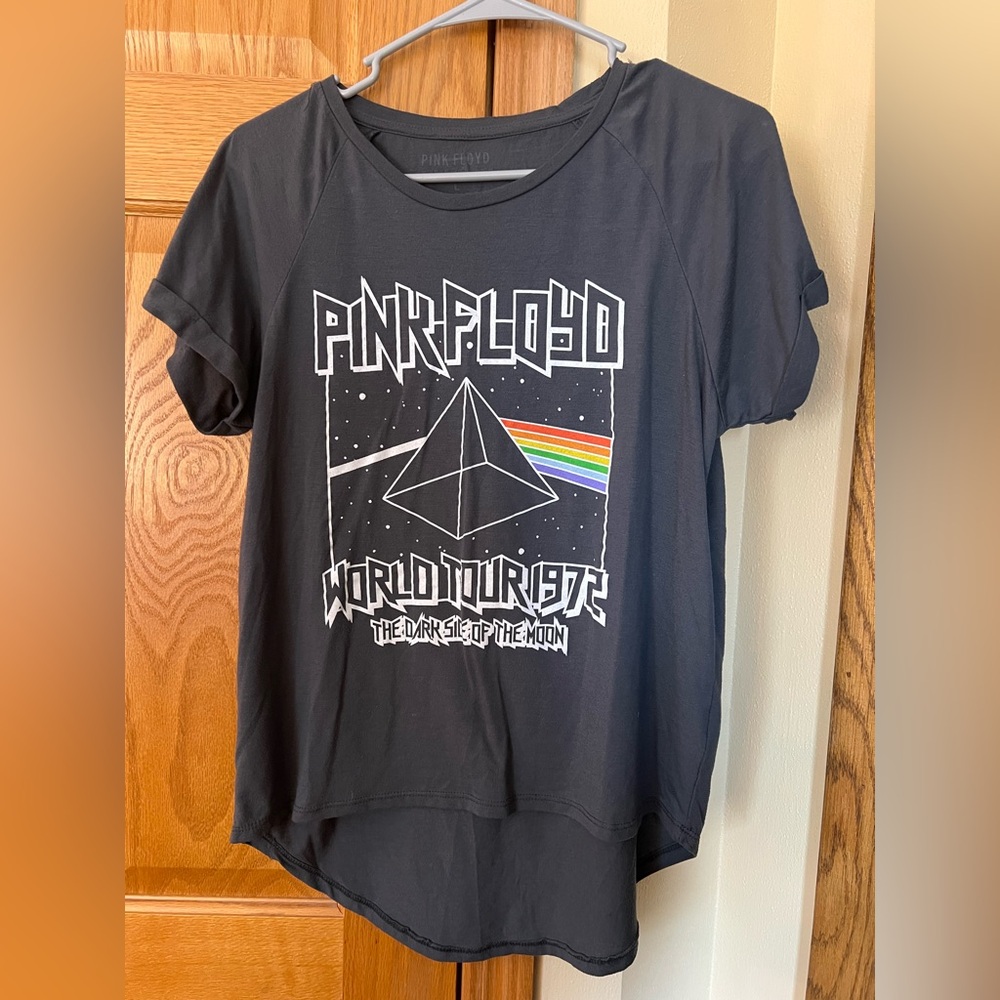 Pink Floyd World Tour 1972 Women’s T-shirt Large